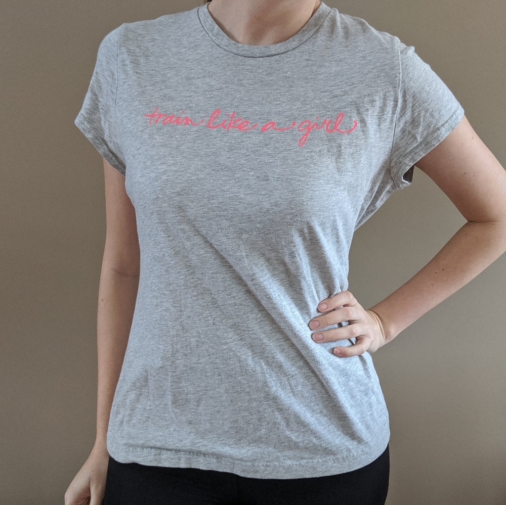 Champion train like a girl short sleeve gray top - Picture 4 of 8